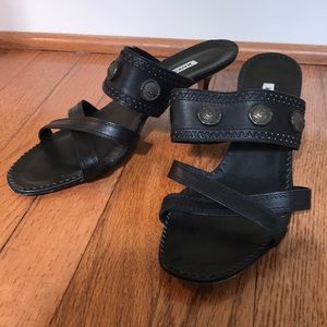 Manikin Blahnik kitten heals, Black, size 39.5